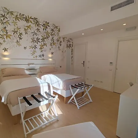 La Casa Di Mida Πανσιόν 4*